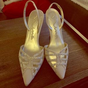 Nina dress shoes with rhinestones size 7